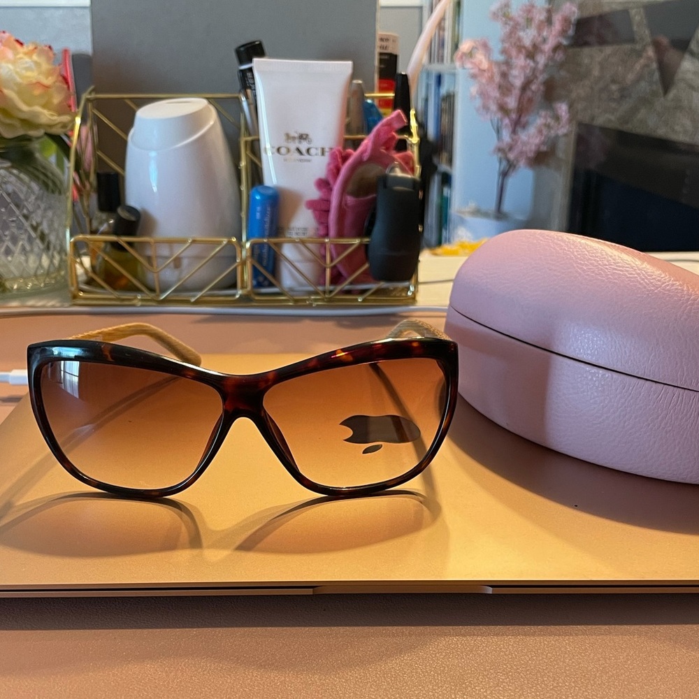 Juicy Couture Shades